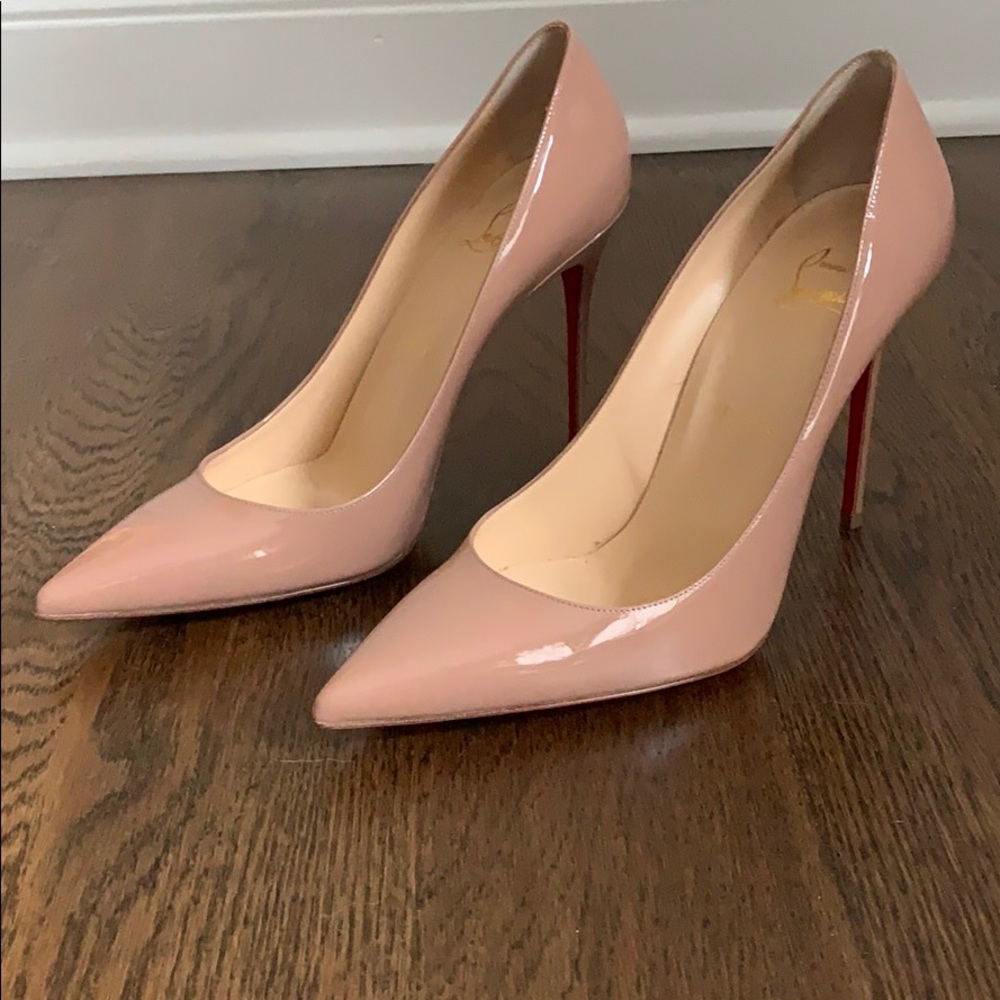 Christian Louboutin shoes 38.5 $420